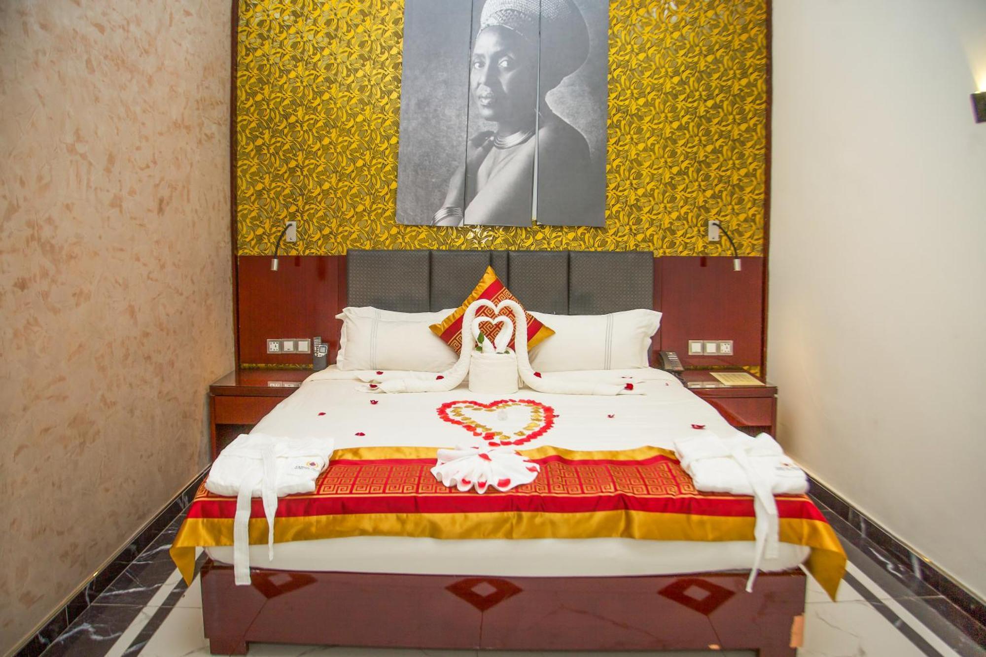 Capitole Hotel Abican Dış mekan fotoğraf
